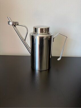 Olipac Stainless Steel Oil Dispenser Pourer - Silver